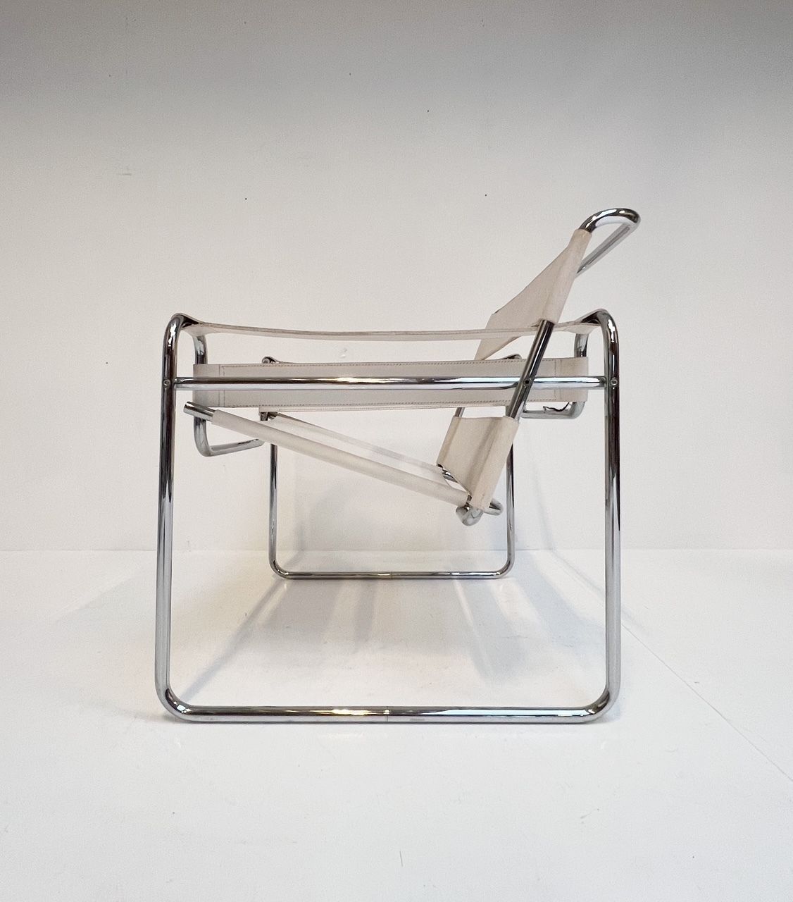 Vintage Wassily B3 Armchair By Marcel Breuer, 1970s photo vinterior