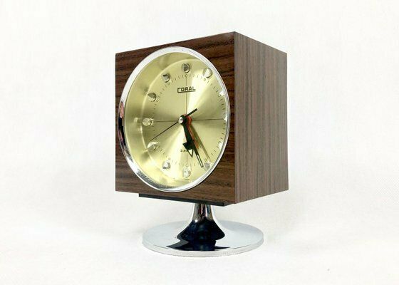 Space Age Tulip Tokyo Tokei Clock From Coral, 1960s photo vintage