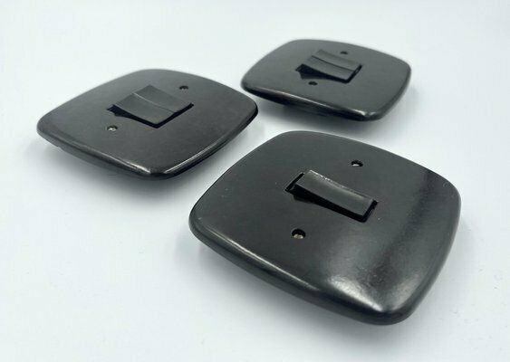 Bakelite Light Switches, 1940s , Set Of 3 photo vinterior