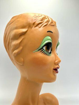 Twiggy Manekin Head From Huard, 1971 photo vinterior