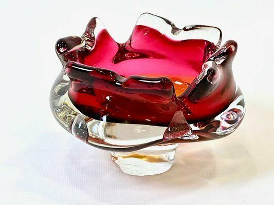 Art Glass Ashtray Attributed To Josef Hospodka For Chribska Sklarna, 1960s photo for sale