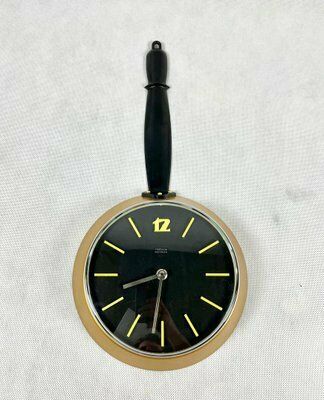 Vintage Polish Frying Pen Wall Clock From Predom Metron, 1975 photo vinterior