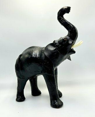 photo vinterior Vintage Leather Elephant Sculpture Figure, 1960s, Set Of 2