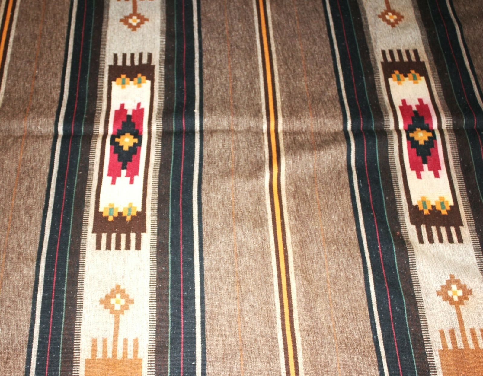 Large Bohemian Wool Rug, Handwoven Tribal Carpet With Geometric Pattern, Rustic Ethnic Style House Interior photo furniture