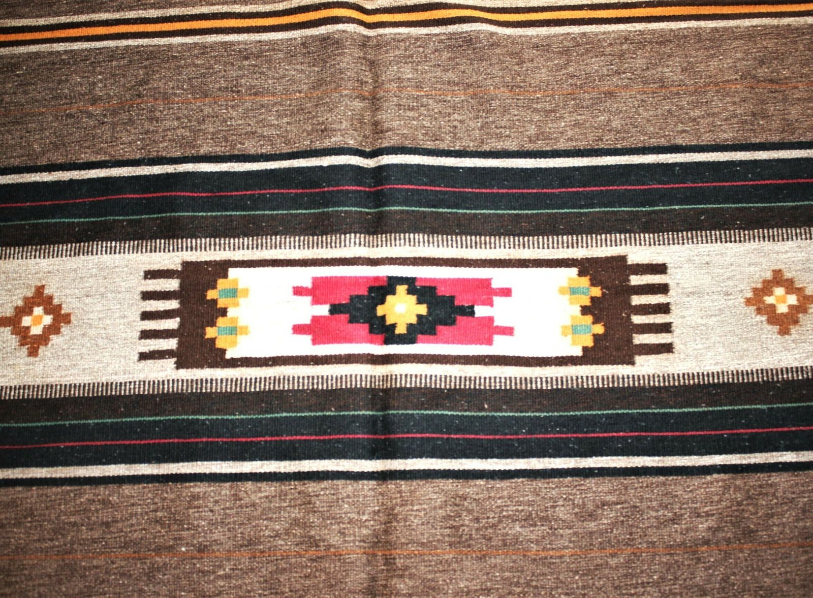 Large Bohemian Wool Rug, Handwoven Tribal Carpet With Geometric Pattern, Rustic Ethnic Style House Interior photo vintage