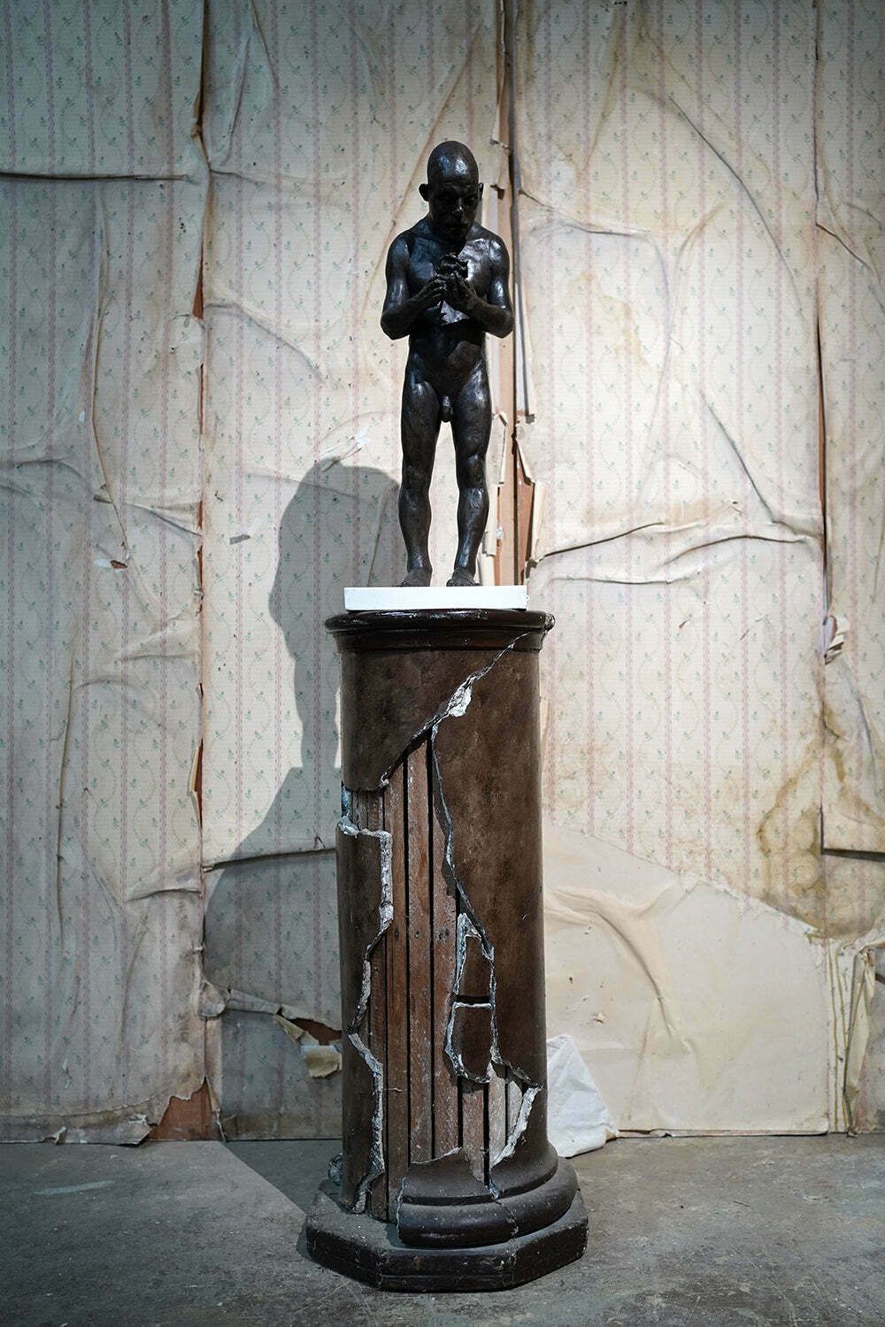 photo buy Beth Carter; The Petal Repairer; Bronze Resin & Jesmonite Base; 3/15