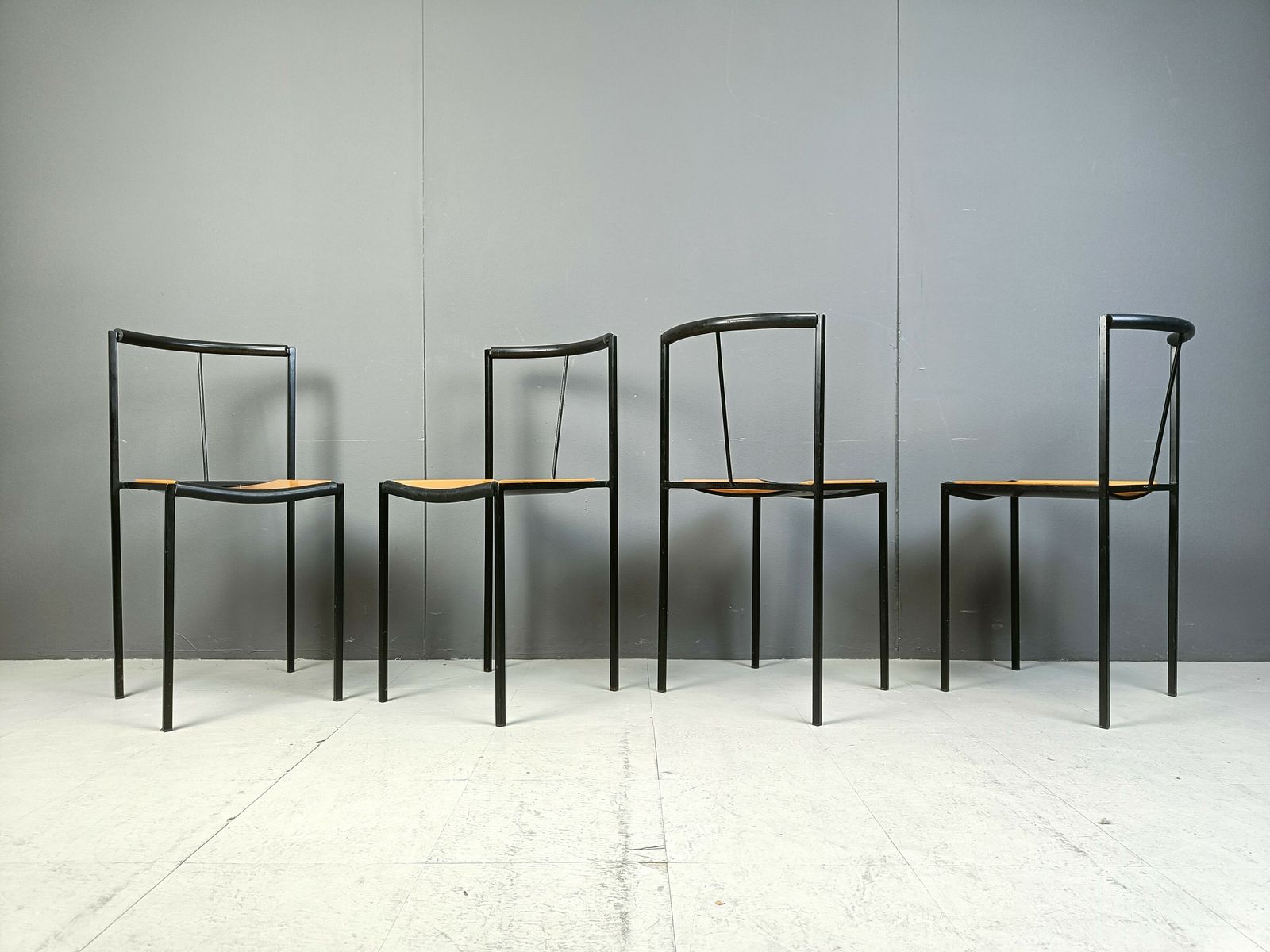 4 Chairs By Zeus Noto Maurizio Peregalli Millepunte, 1985