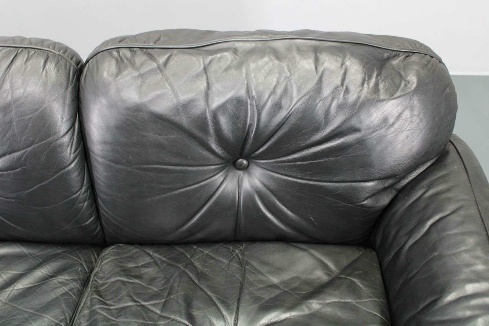 photo for sale 1970 Kurt Hvitsjö Rare “Hannibal” Black 3  Seater Sofa For Isku, Finland