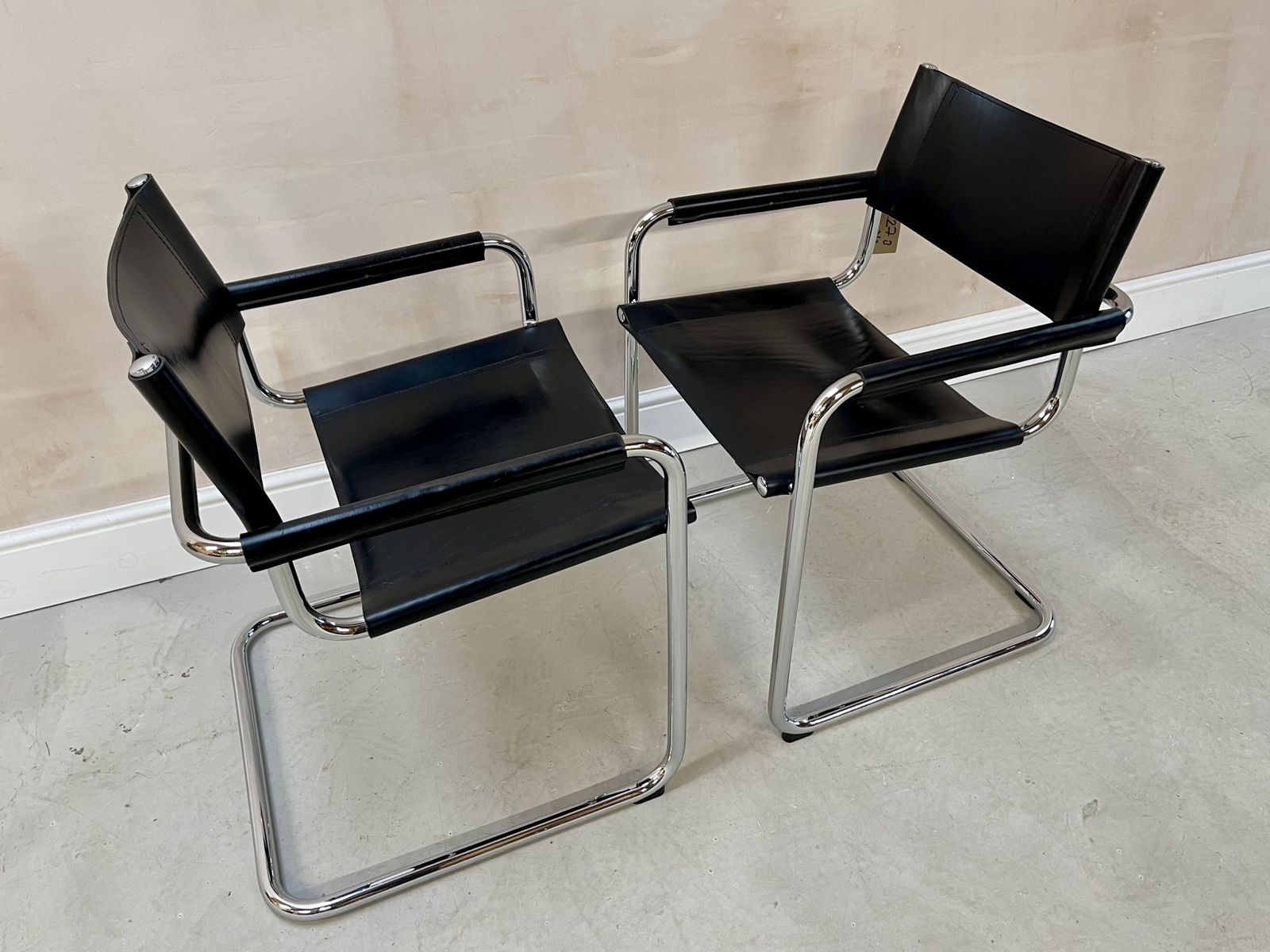 Pair 2 Dining Visitor Occasional  Black Leather S34 Cantilever Bauhaus 2 Dining Chairs By Mart Stam & Marcel Breuer  Fasem Matching Set Of Two photo for sale