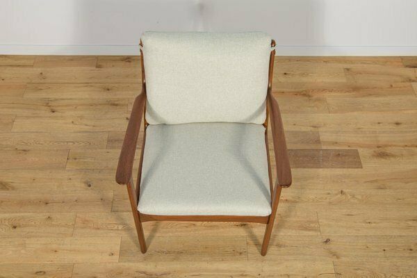 Pj112 Armchair By Ole Wanscher For Poul Jeppesens, Denmark, 1960s photo for sale