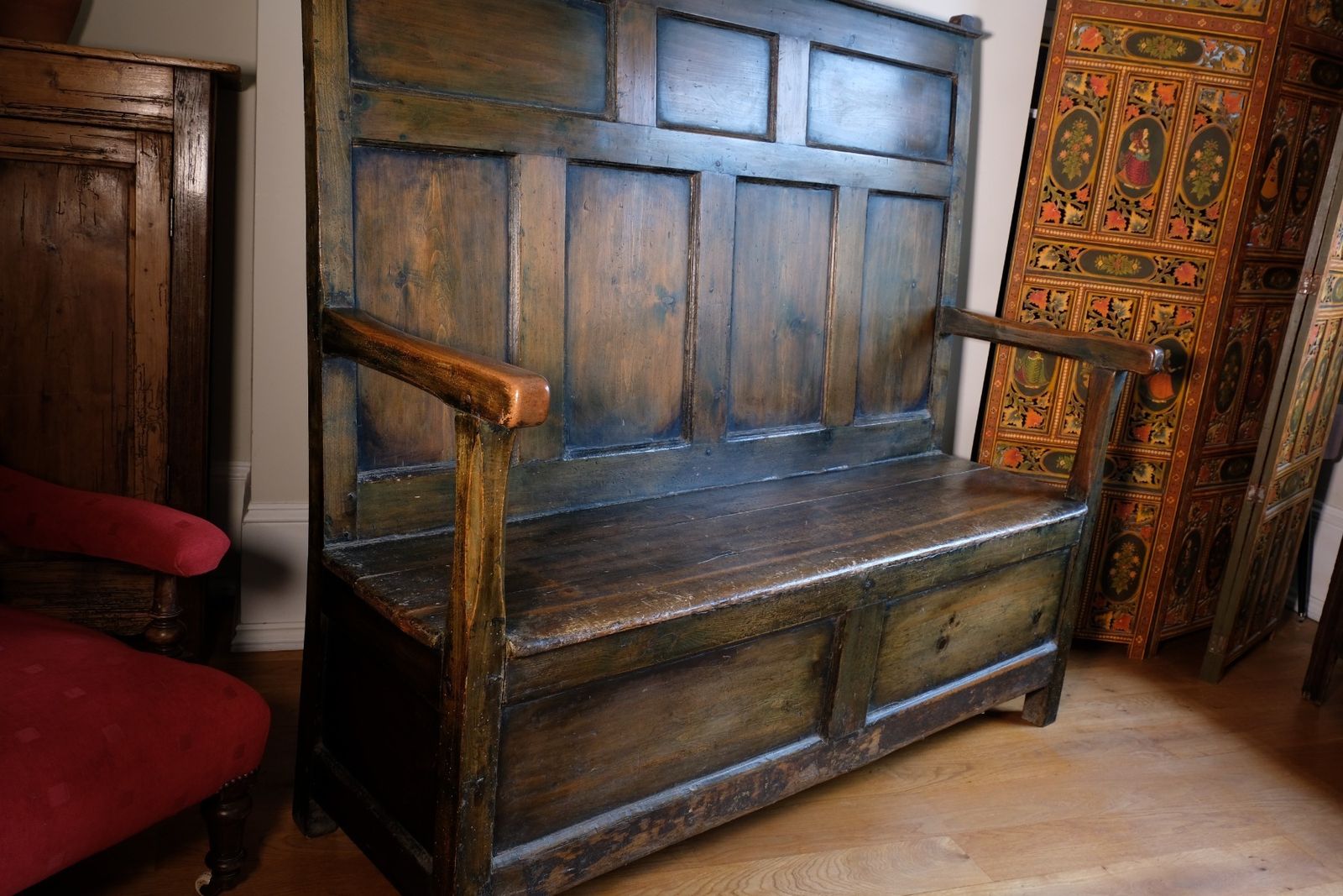 19th Century Welsh Oak Settle With Painted Panels & Storage photo Furniture
