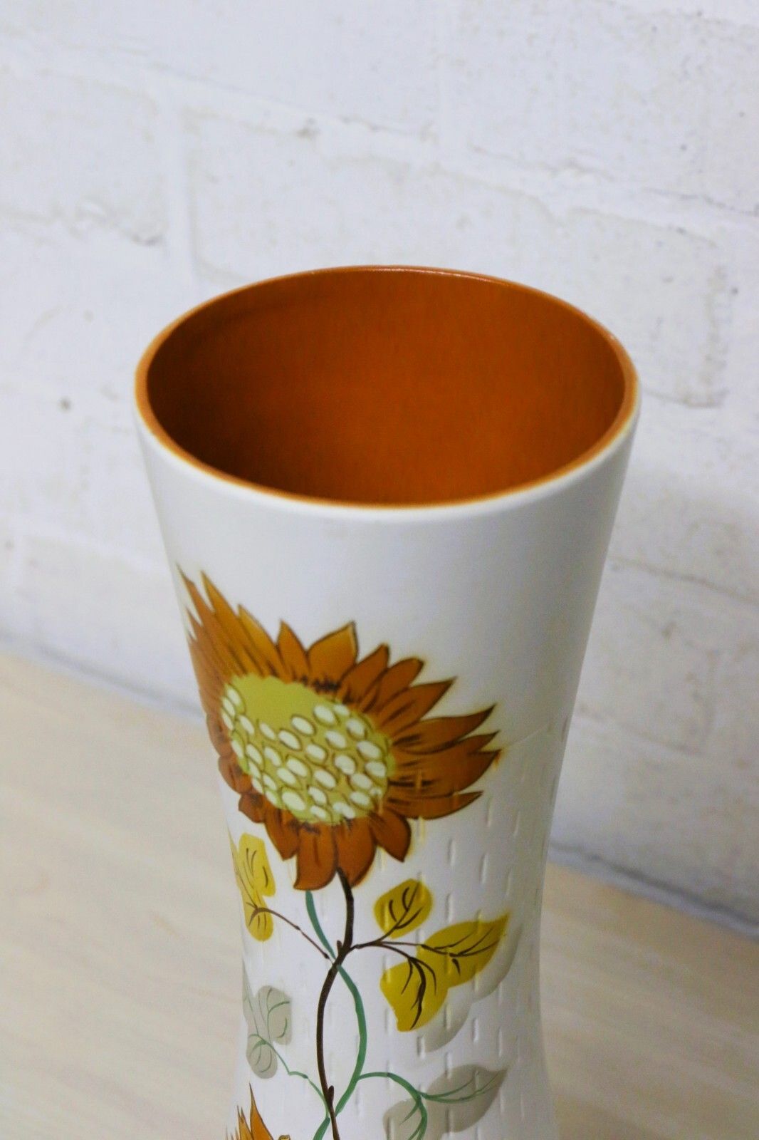 Two Large Ellgreave Vases 1960's Ceramic Mid Century Modern Kitsch  Vgc For Age photo vinterior