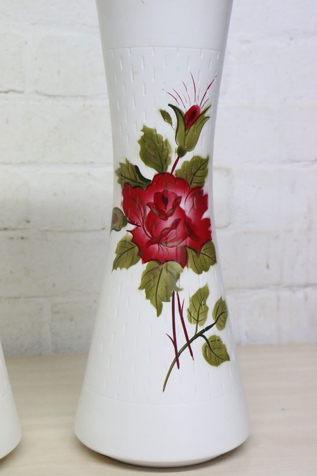 128.0 Two Large Ellgreave Vases 1960's Ceramic Mid Century Modern Kitsch  Vgc For Age photo