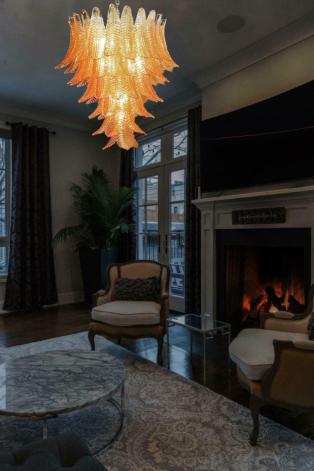 Gorgeous Italian Murano Felci Glass Chandeliers, 75 Amber Glasses photo vinterior