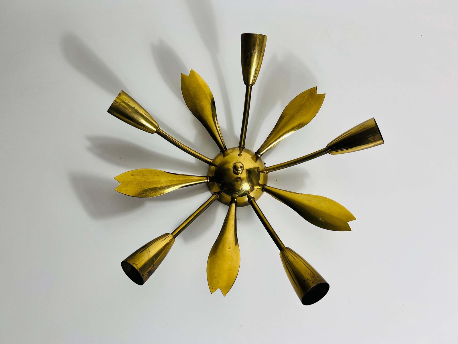 Italian Midcentury Brass 5 Arm Sputnik Chandelier, 1950s photo furniture