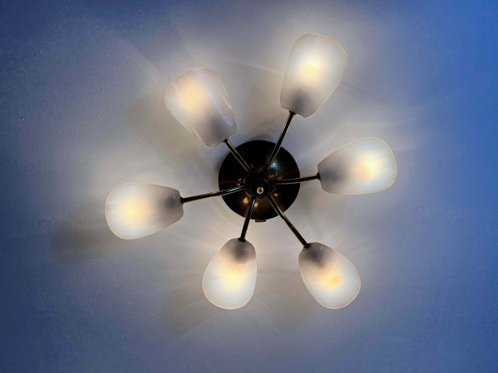 photo furniture Italian Midcentury Brass 6 Arm Sputnik Chandelier, 1950s