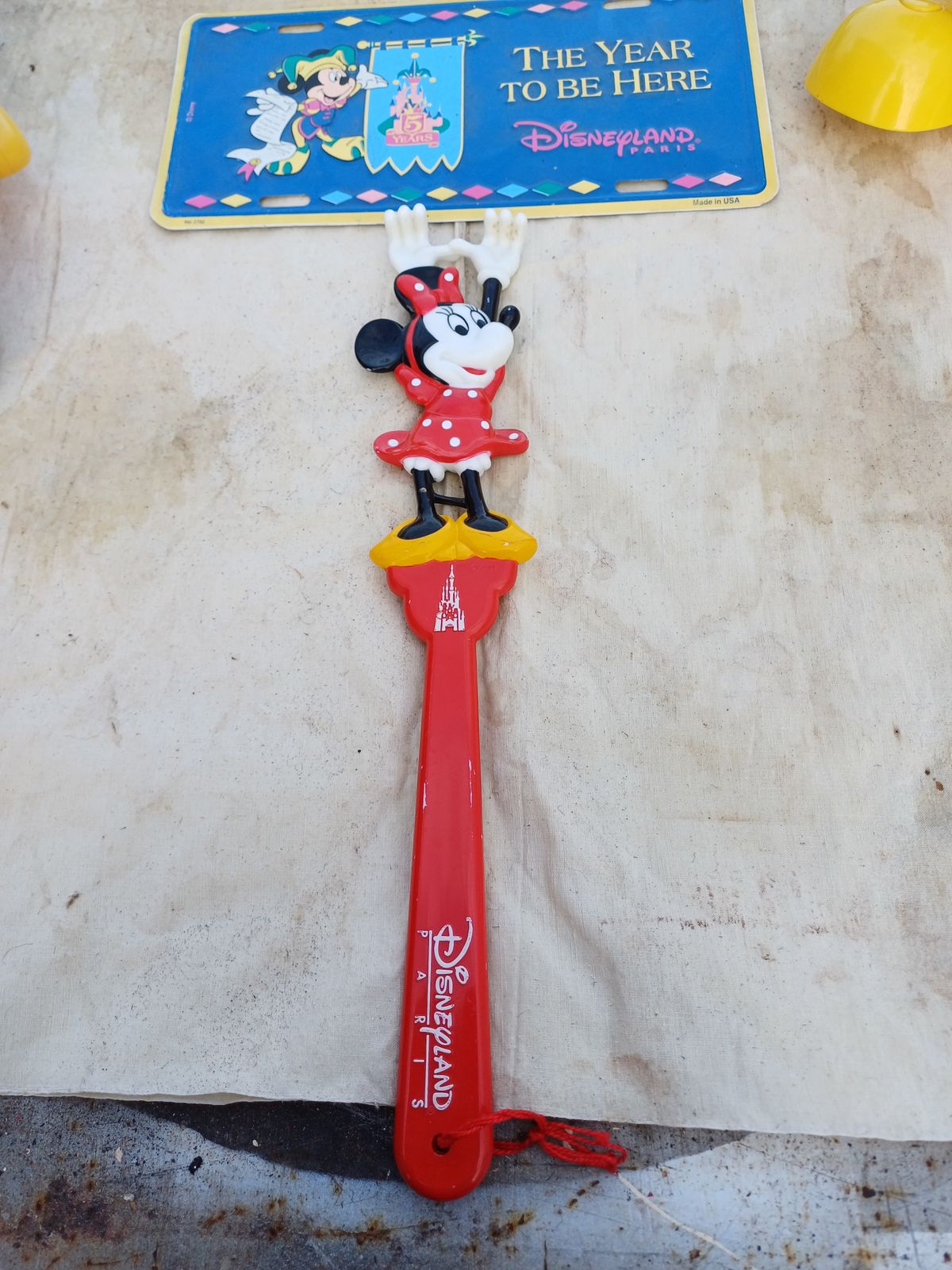 photo vintage Lot Of 5 Decorative Objects Mickey And Minnie Toys