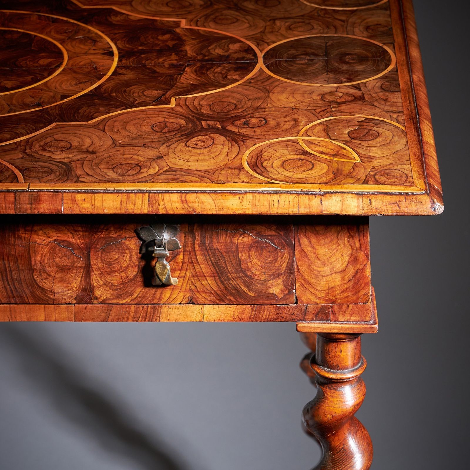 photo buy A Fine And Rare 17th Century William And Mary Olive Oyster Table, Circa 1680 1700. England
