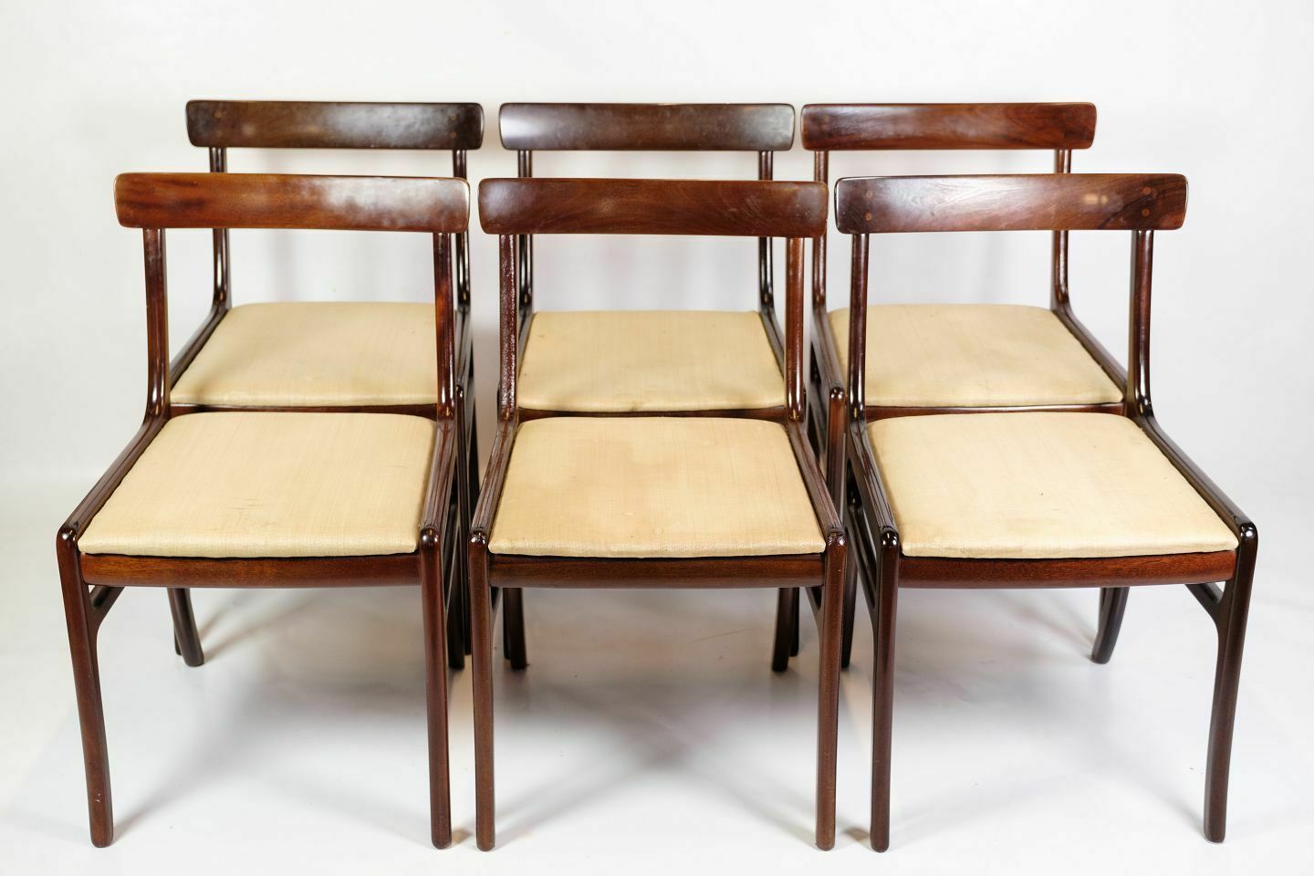Set Of 6 Dining Chairs Model Rungstedlund In Mahogany & Upholstered In Light Fabric By Ole Wanscher For P. Jeppesen From 1960s