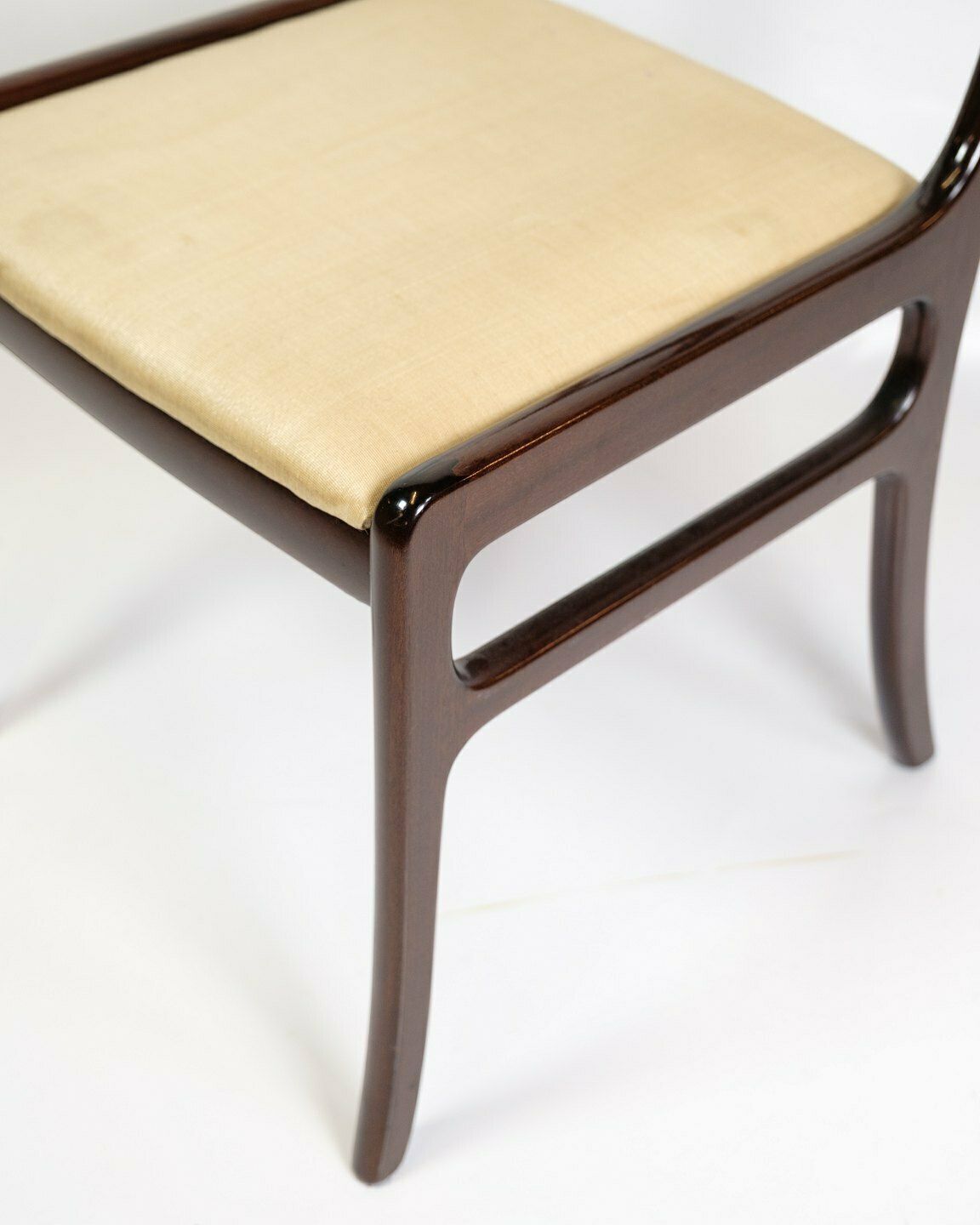 Set Of 6 Dining Chairs Model Rungstedlund In Mahogany & Upholstered In Light Fabric By Ole Wanscher For P. Jeppesen From 1960s photo Furniture