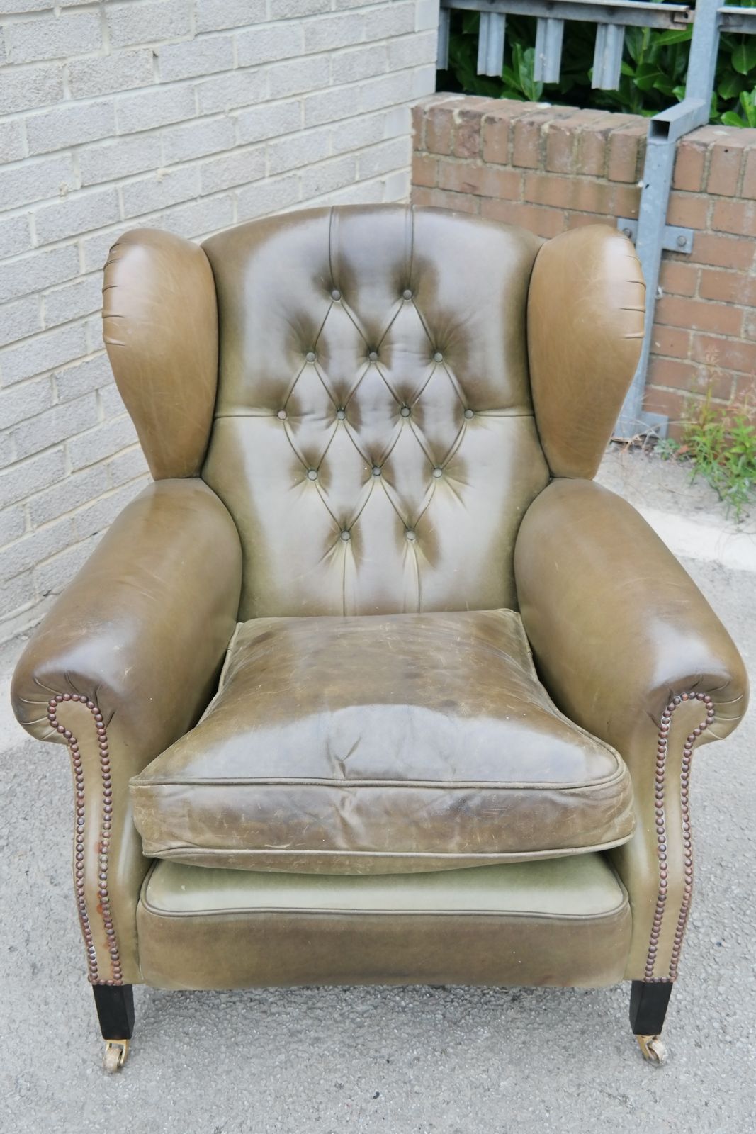 Pair George Smith Cowshead Cigar Club Leather Armchairs Olive Rrp £14000 photo 4800.0