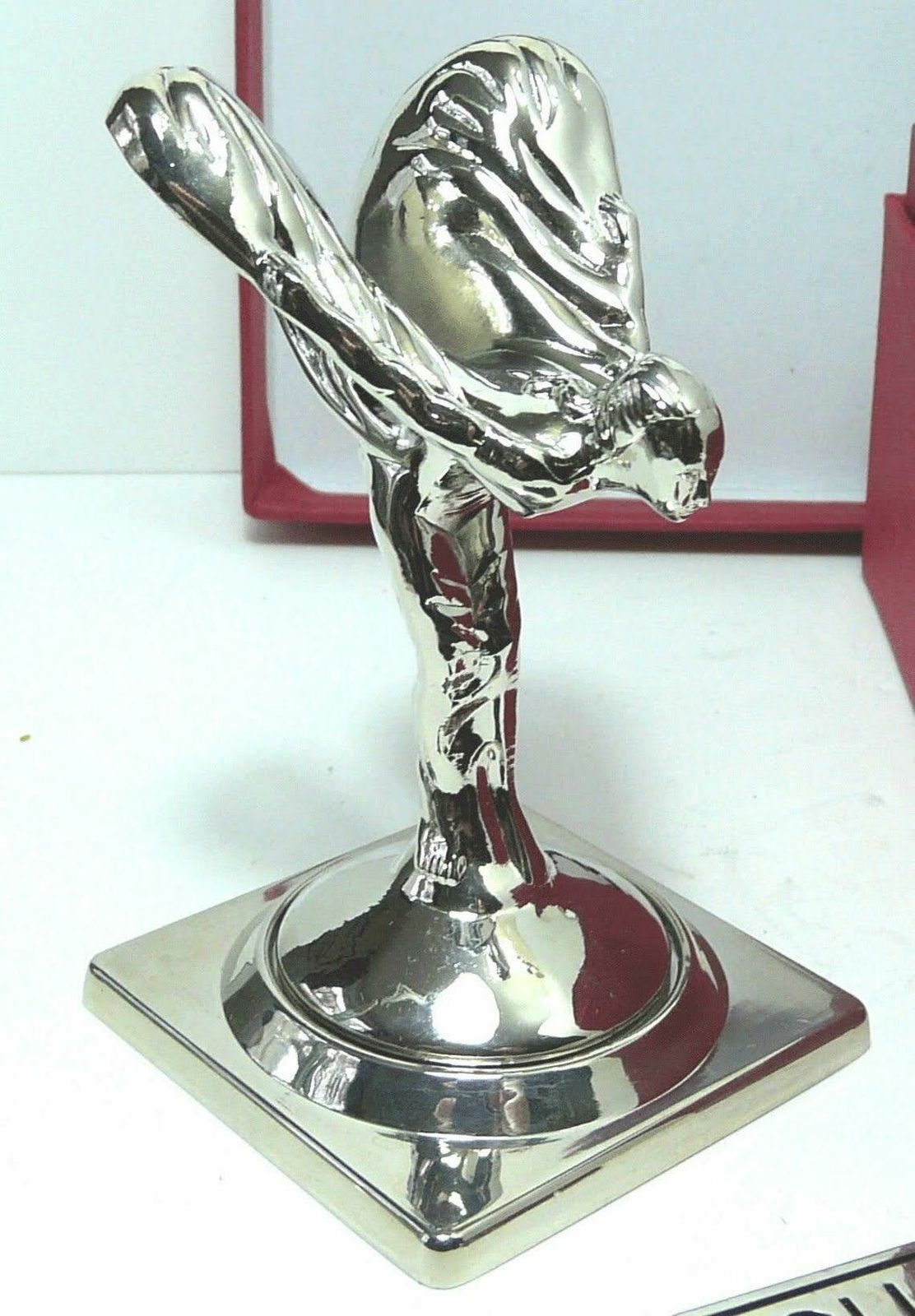 Rare Silver Plated Rolls Royce Spirit Of Ecstasy Display Ornament Mascot Emblem Statue Gift Boxed Bentley Motors Classic Car   Presentation Gift Set