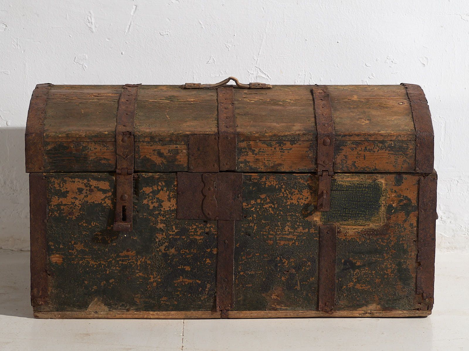 Furniture Antique Green Patina Antique Chest (C.1900) #32 photo