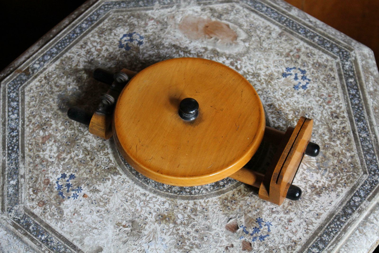 Circa 1890 French Satinwood Concave Distortion Mirror Viewer Scientific photo 275.0