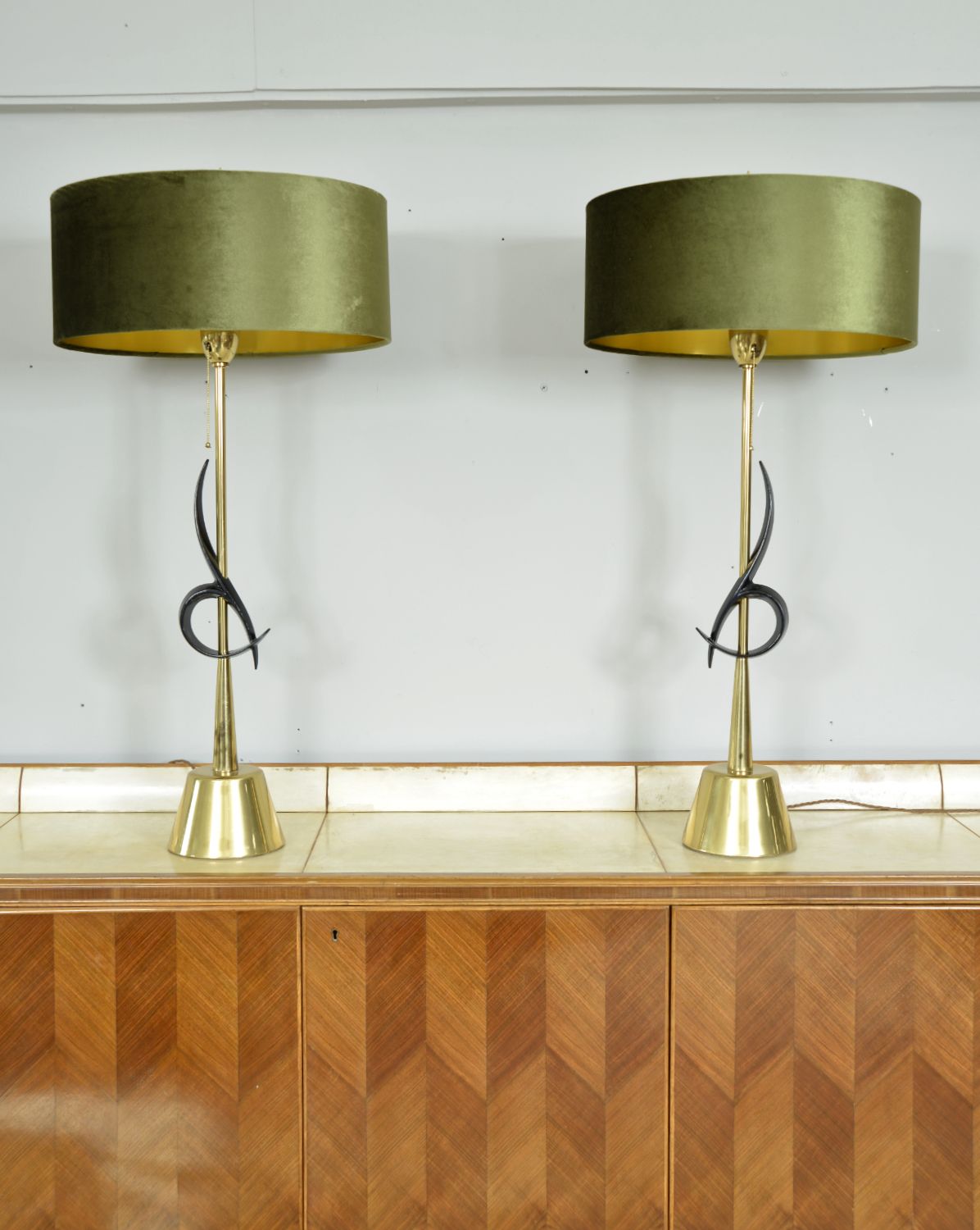 Large Pair 1950s American Midcentury Modern Table Lamps By Rembrandt Lamp Company Hollywood Regency photo Lighting