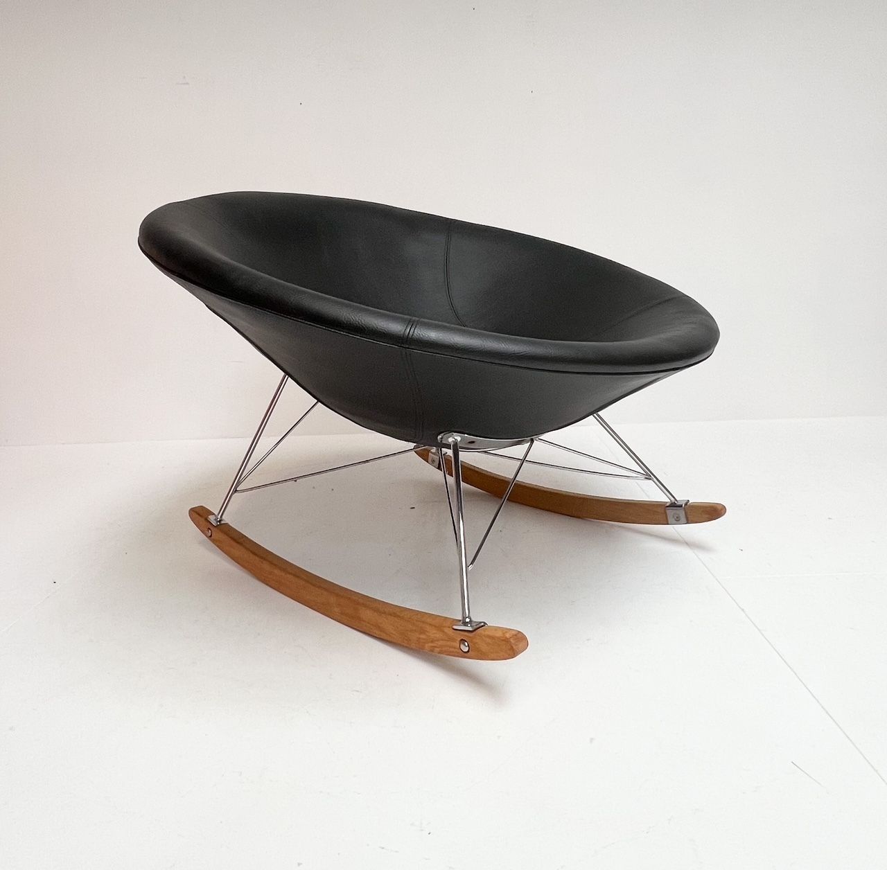 Donut Design Schommelstoel – Donut Design Rocking Chair, After 2000