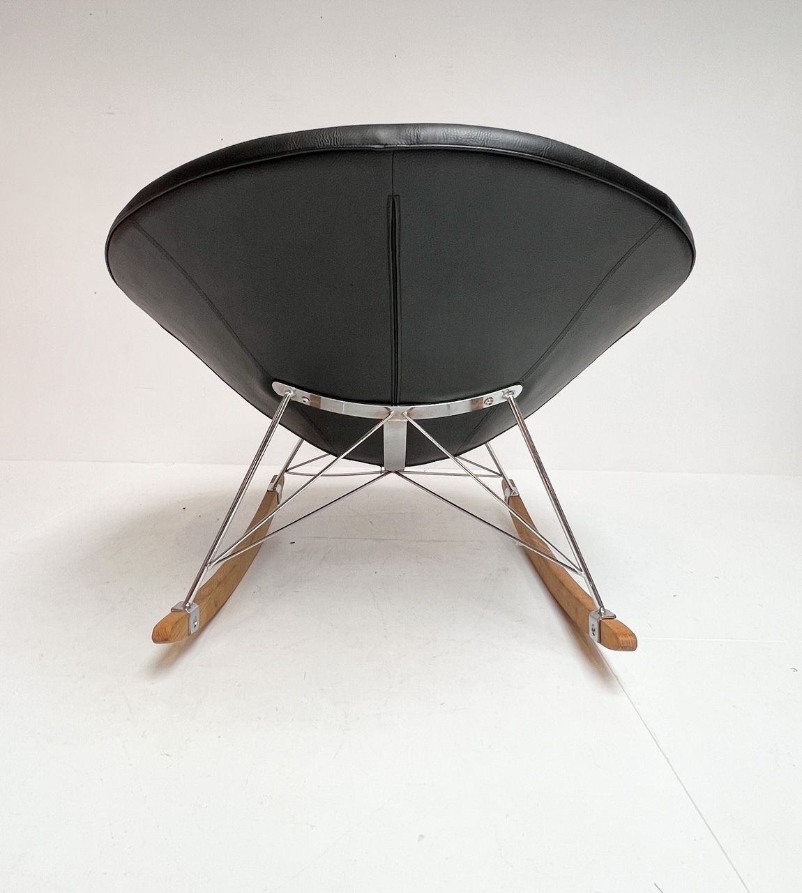 Donut Design Schommelstoel – Donut Design Rocking Chair, After 2000 photo vinterior