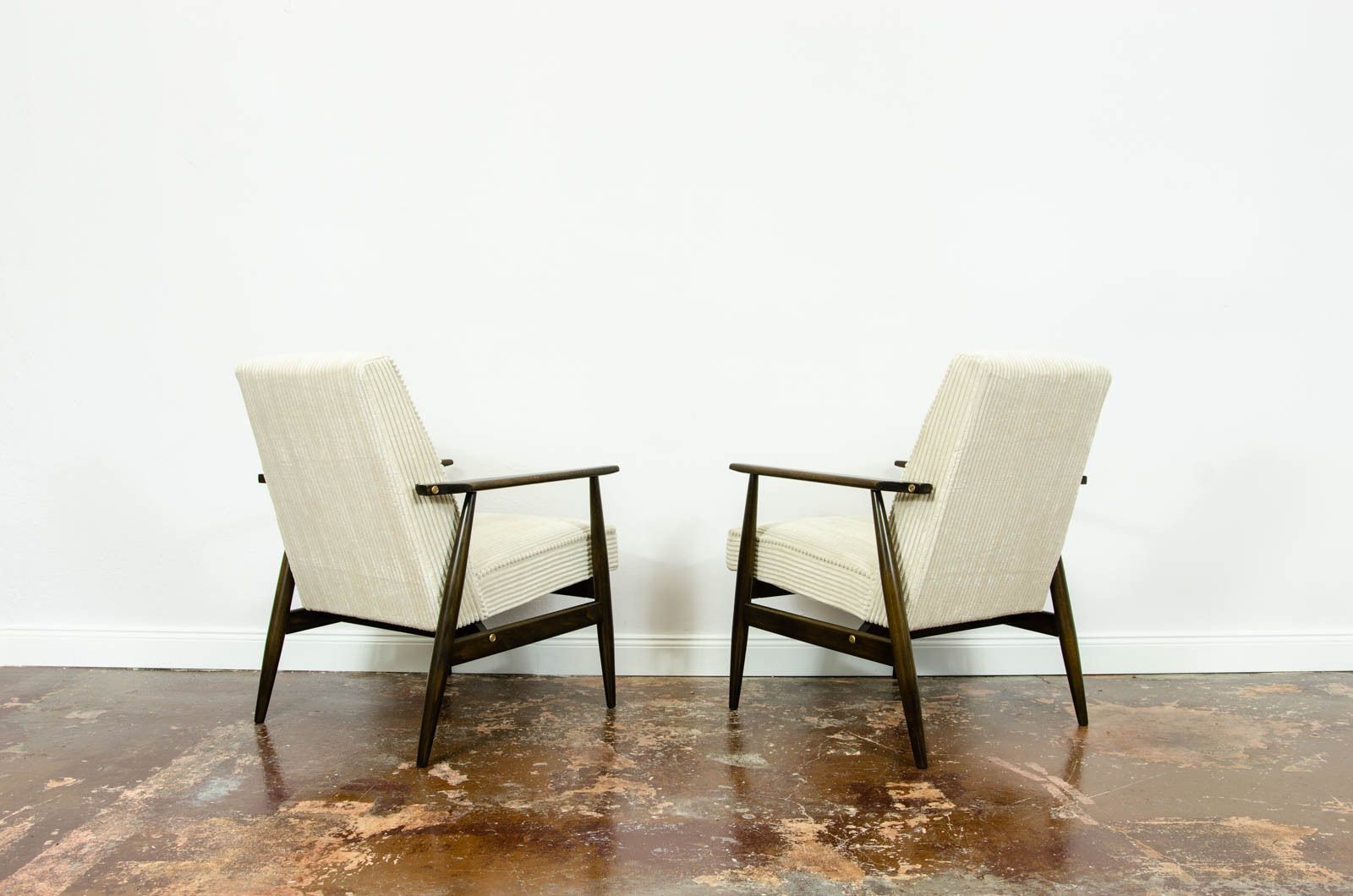 photo vinterior Pair Of Vintage Armchairs By H. Lis, Poland, 1960's