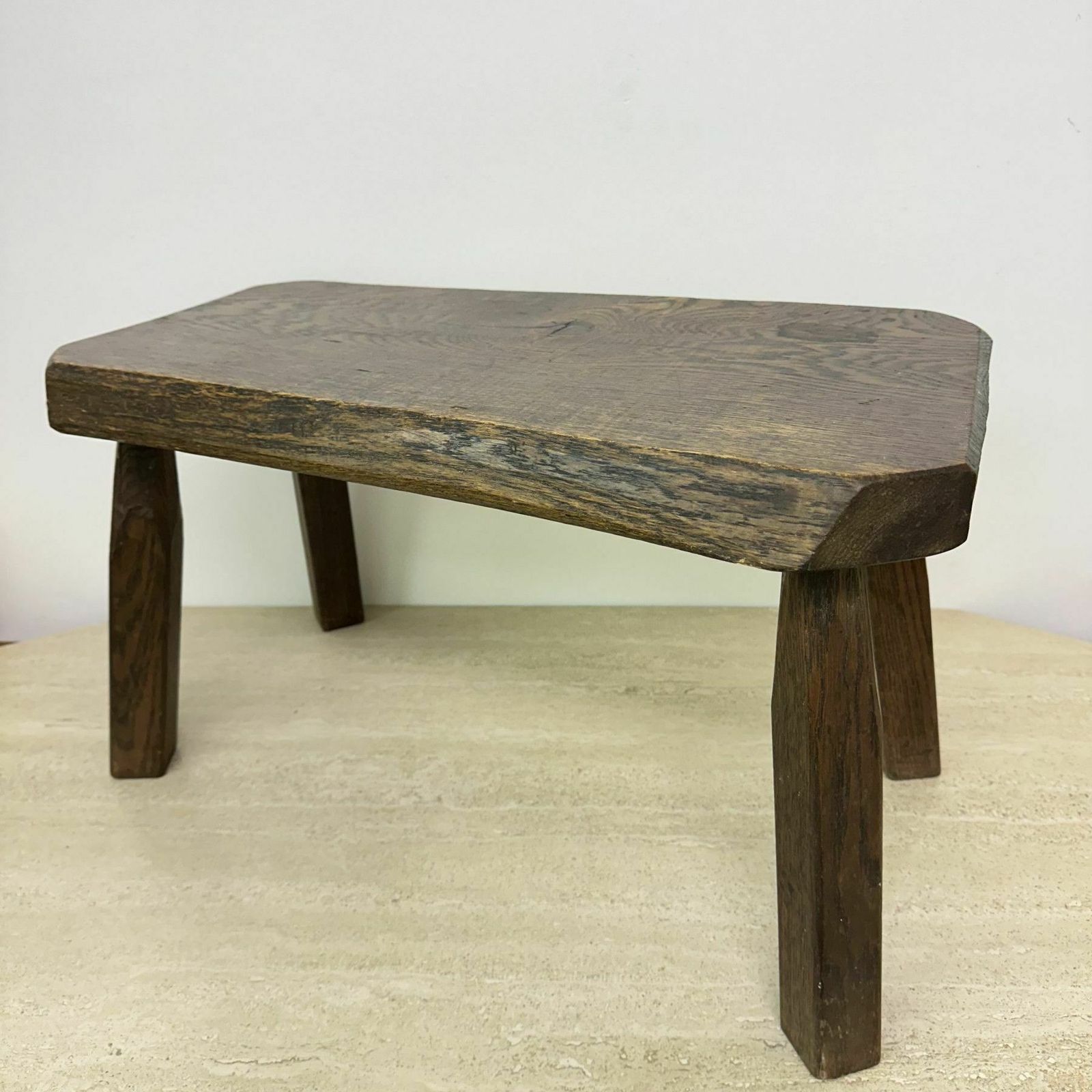 Brutalistisch Massief Eiken Bijzettafel, Jaren 1970 photo vinterior