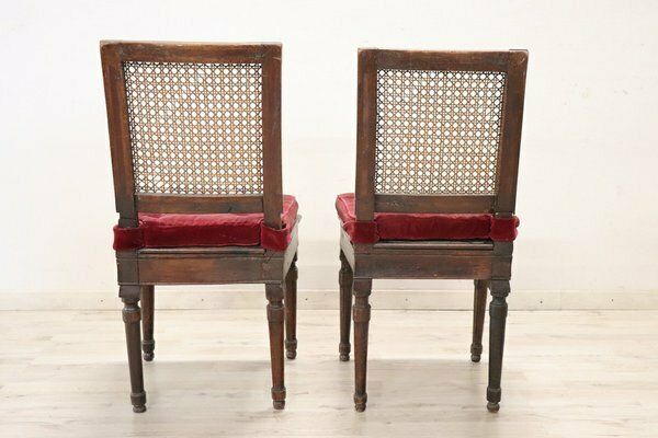 photo vinterior Walnut And Vienna Straw Sofa With Chairs,18th Century, Set Of 3