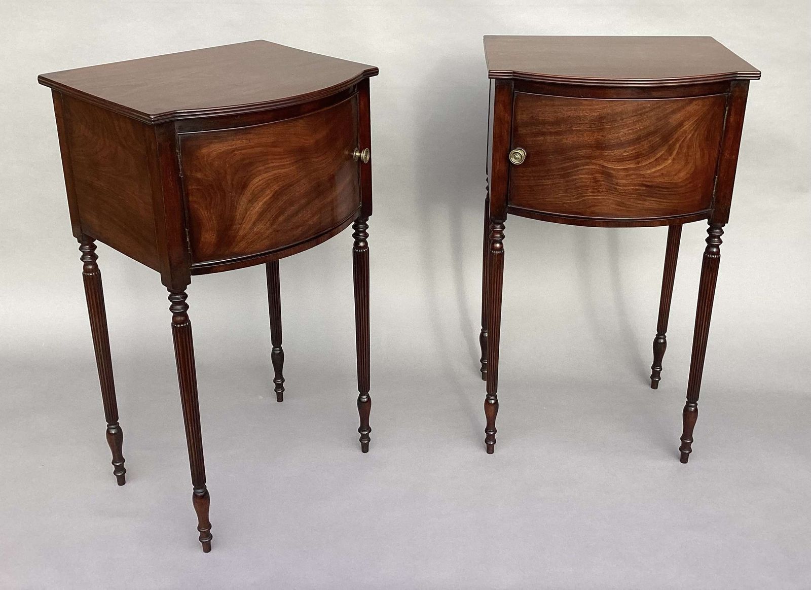 Fine George III Pair Of Mahogany Bedside Cabinets / Cupboards photo buy