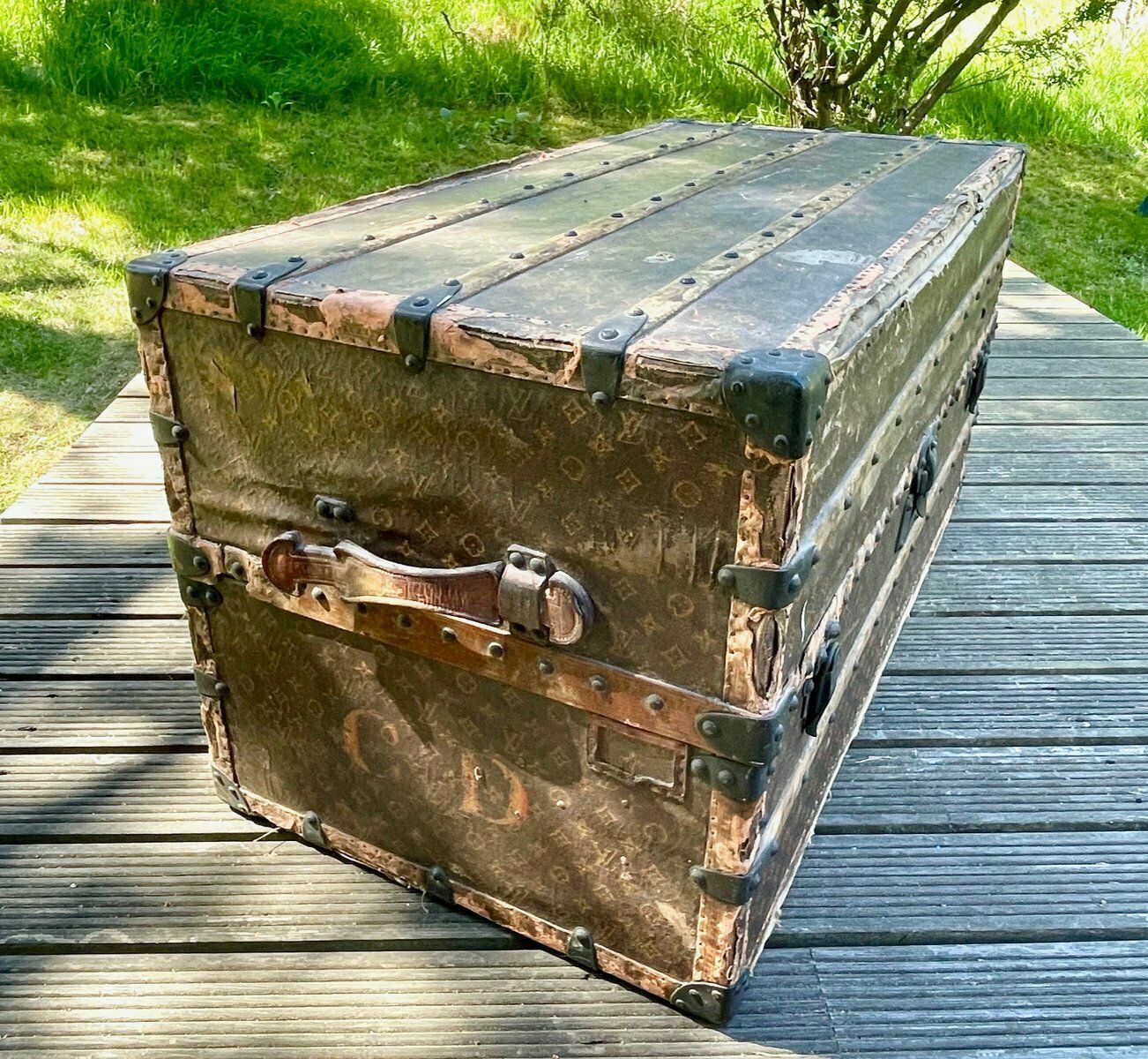 Antique Trunk In Lv Monogram Canvas From Louis Vuitton, France, 1924 photo Furniture