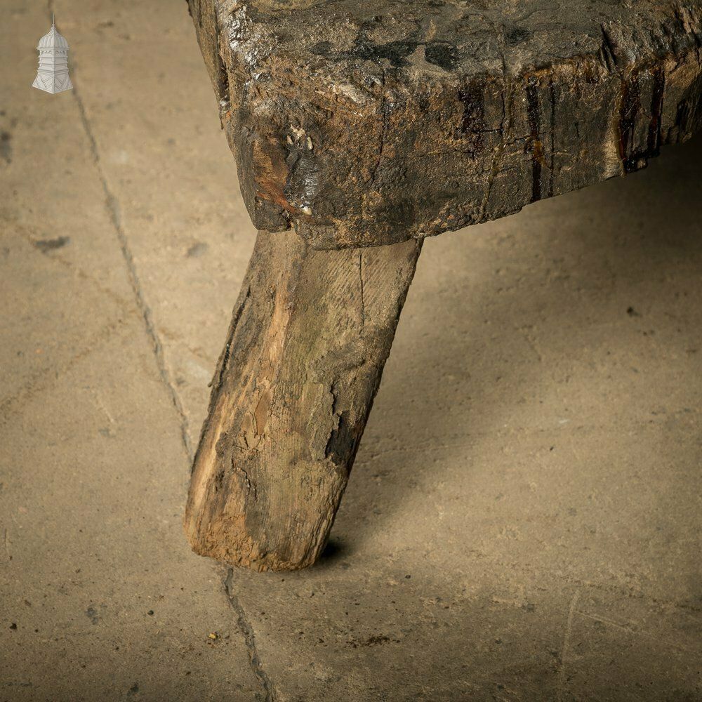 Pig Bench, 18th C, 18th Century And Earlier photo 870.0