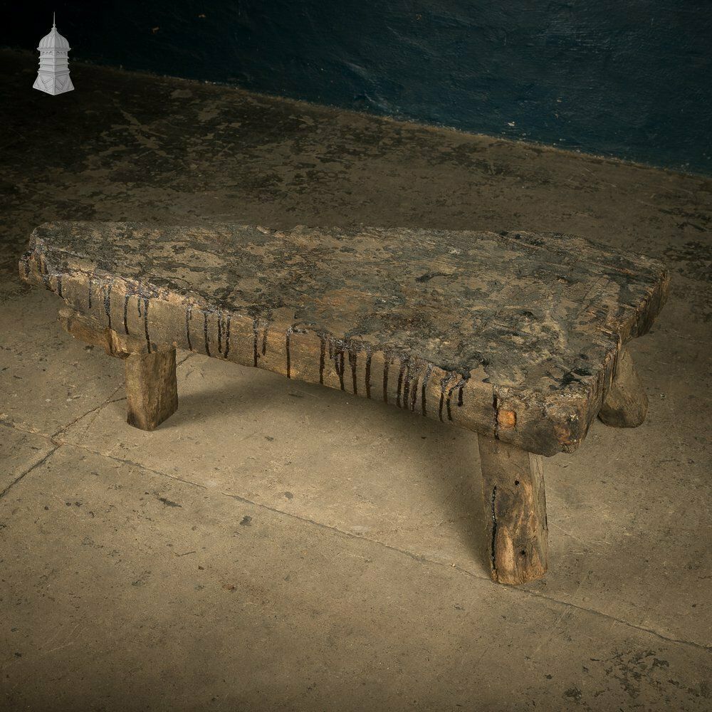 Furniture Pig Bench, 18th C, 18th Century And Earlier photo