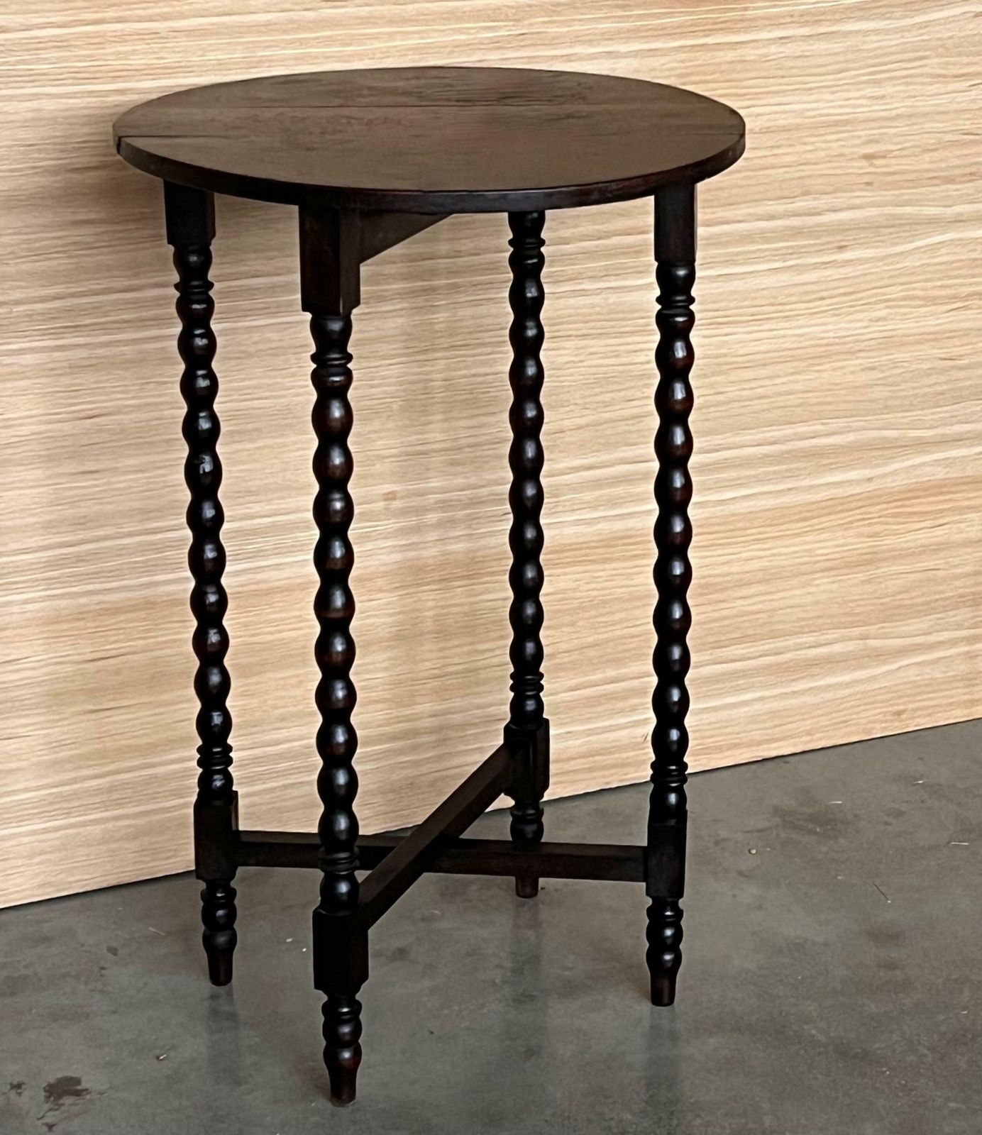 Round Folding Center Oak Table With Carved Top And Solomonic Legs, 1940s photo 1271.0