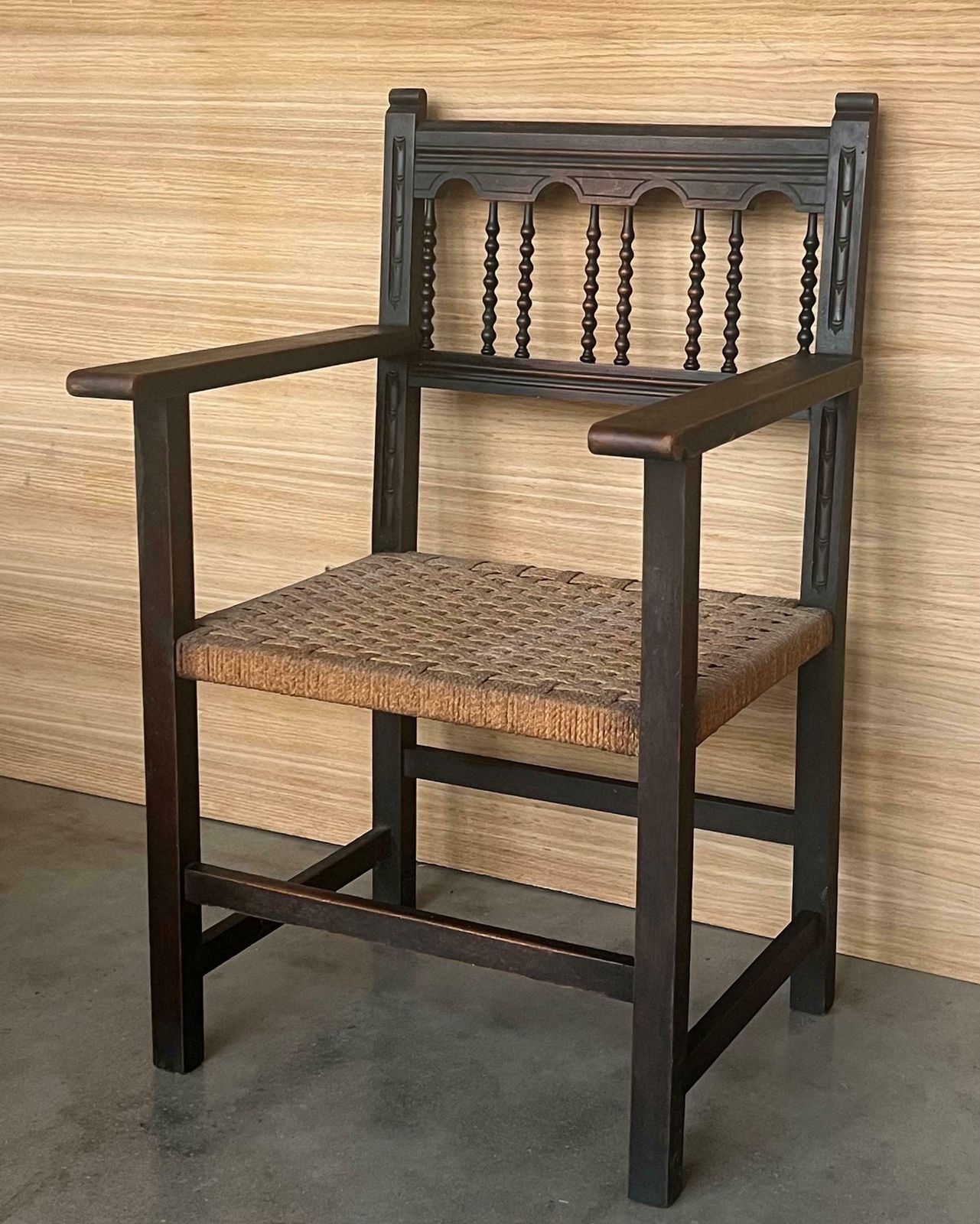 20th Century Pair Of Catalan Throne Armchairs In Walnut And Caned Seats photo 3450.0
