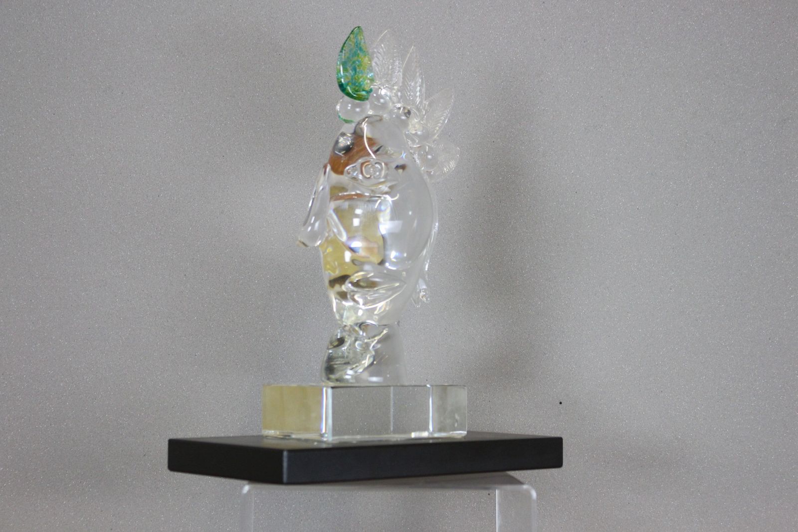 Unique Glass Sculpture By Carlos Pebaque Of Gullaskruf Of Sweden photo 450.0