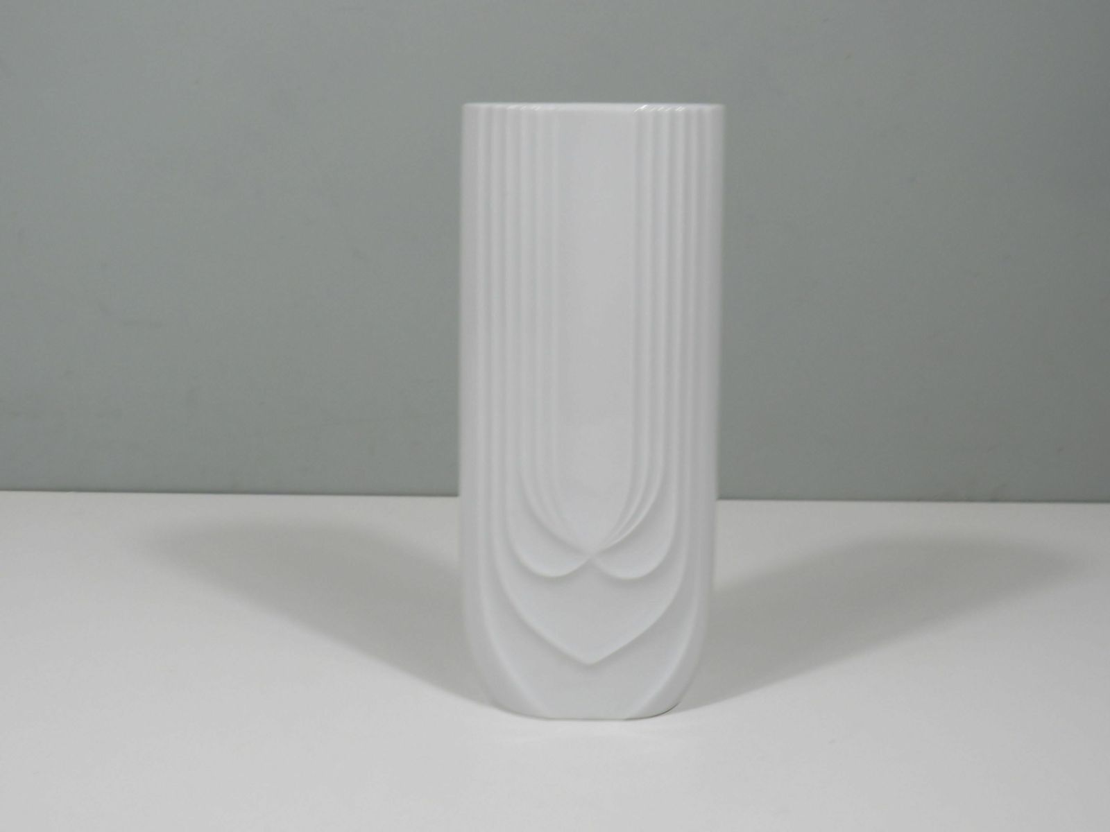 Porcelain Vase By Hutschenreuther, Germany 1970s photo vinterior