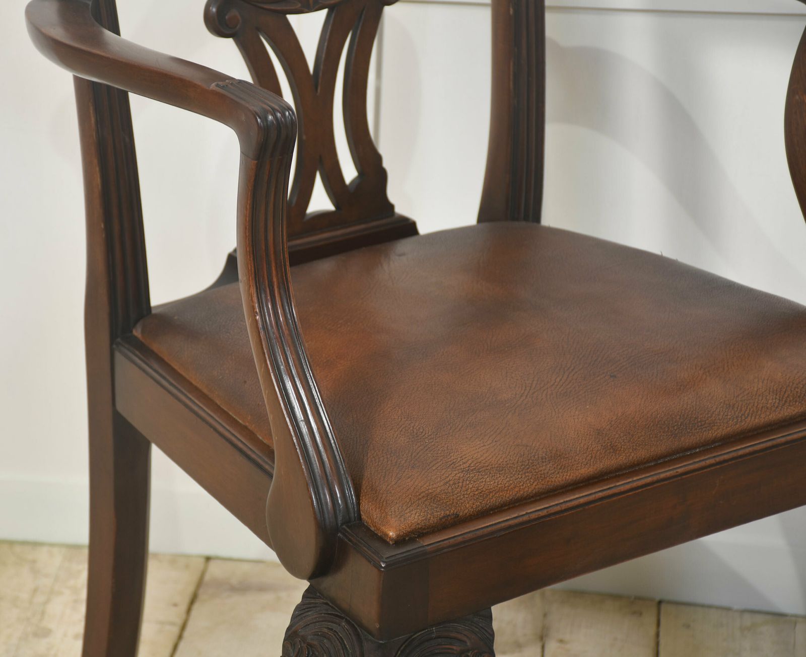 Furniture Set Of Eight Mahogany Dining Chairs In Chippendale Style photo