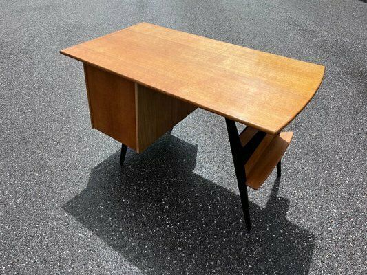 photo furniture Vintage Desk By Louis Paolozzi, 1950s