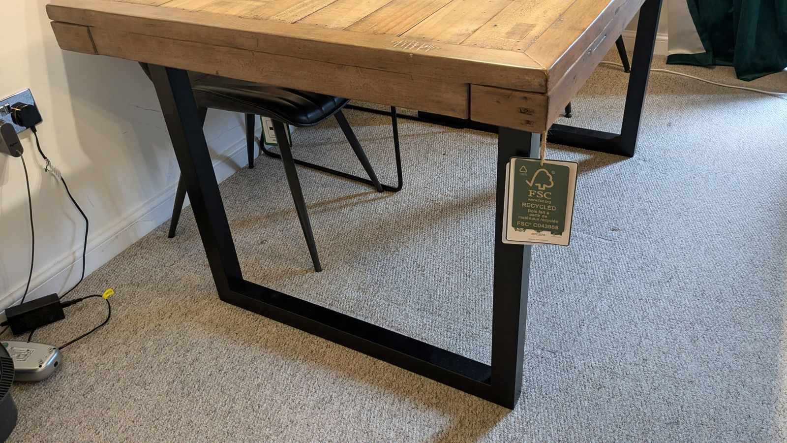 750.0 Carter Extendable Dining Table And Six Chairs photo