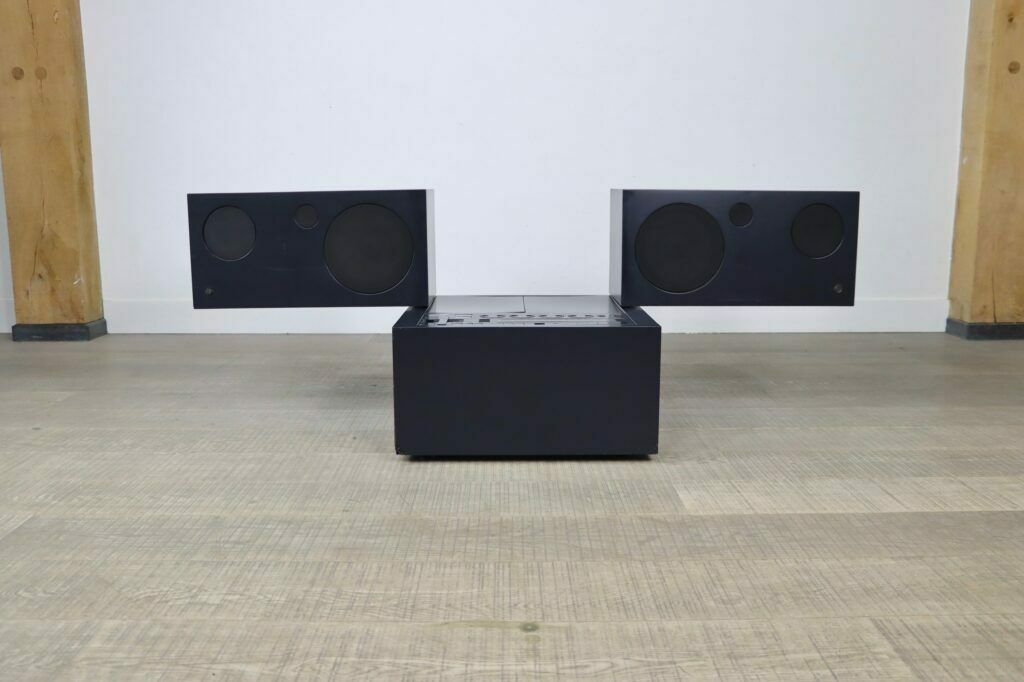 photo furniture Zeldzame Brionvega Rr130 Totem Radio Door Mario Bellini, Jaren 1970