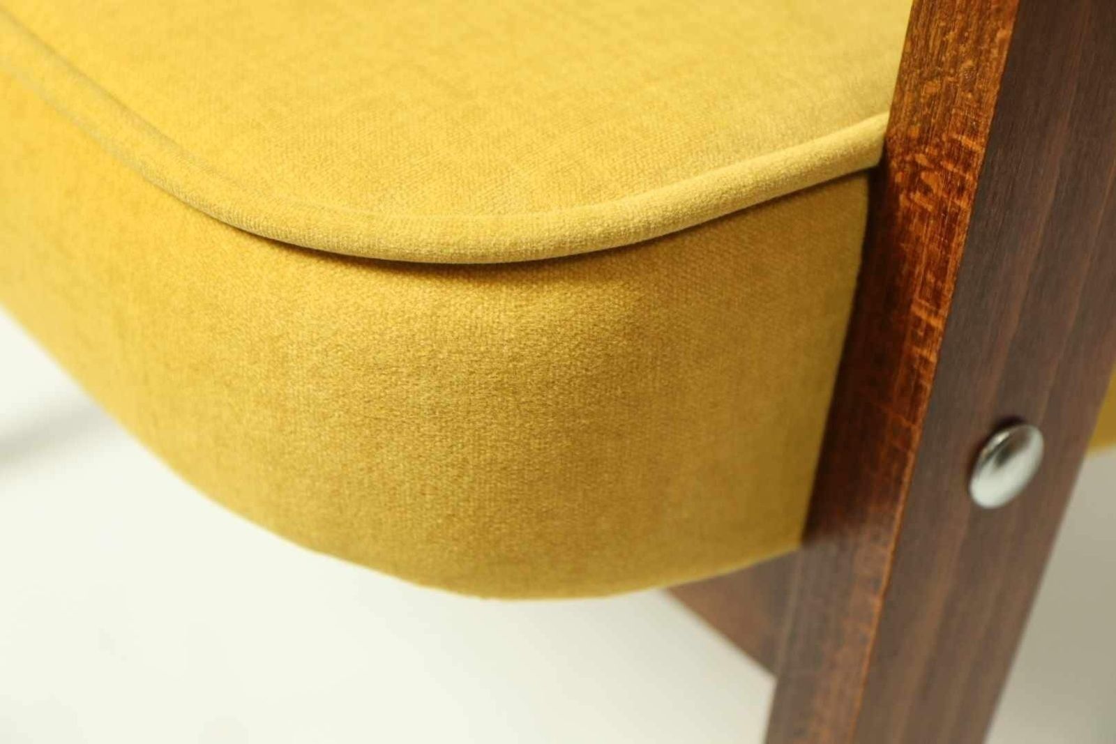 Vintage Fauteuil Naar Voorbeeld Van J. Chierowski, Jaren 1960, Geel Bekleed, Opgeknapt photo vintage