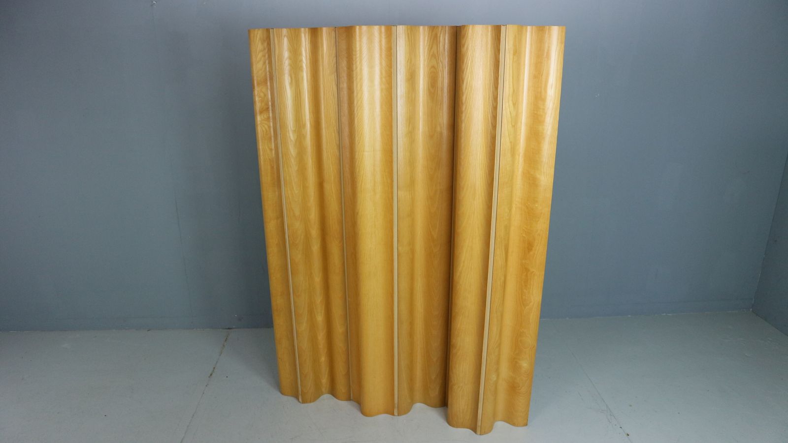 Folding Screen By Charles & Ray Eames (Fsw 6) For Herman Miller Birch Wood photo for sale