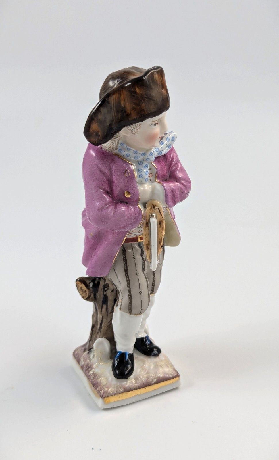 Antique Sitzendorf Porcelain Figurine Of Skater With Skate, 1885. photo vinterior