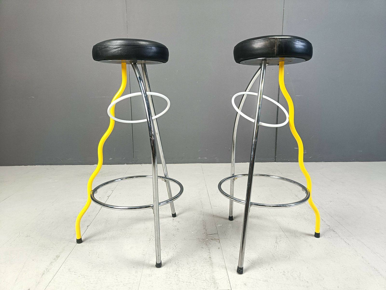 Pair Of Duplex Stools By Javier Mariscal For Bd 1980's Memphis photo buy